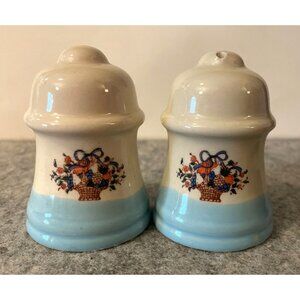 Vintage 3" Insulator Shaped Salt and Pepper Shakers #2601